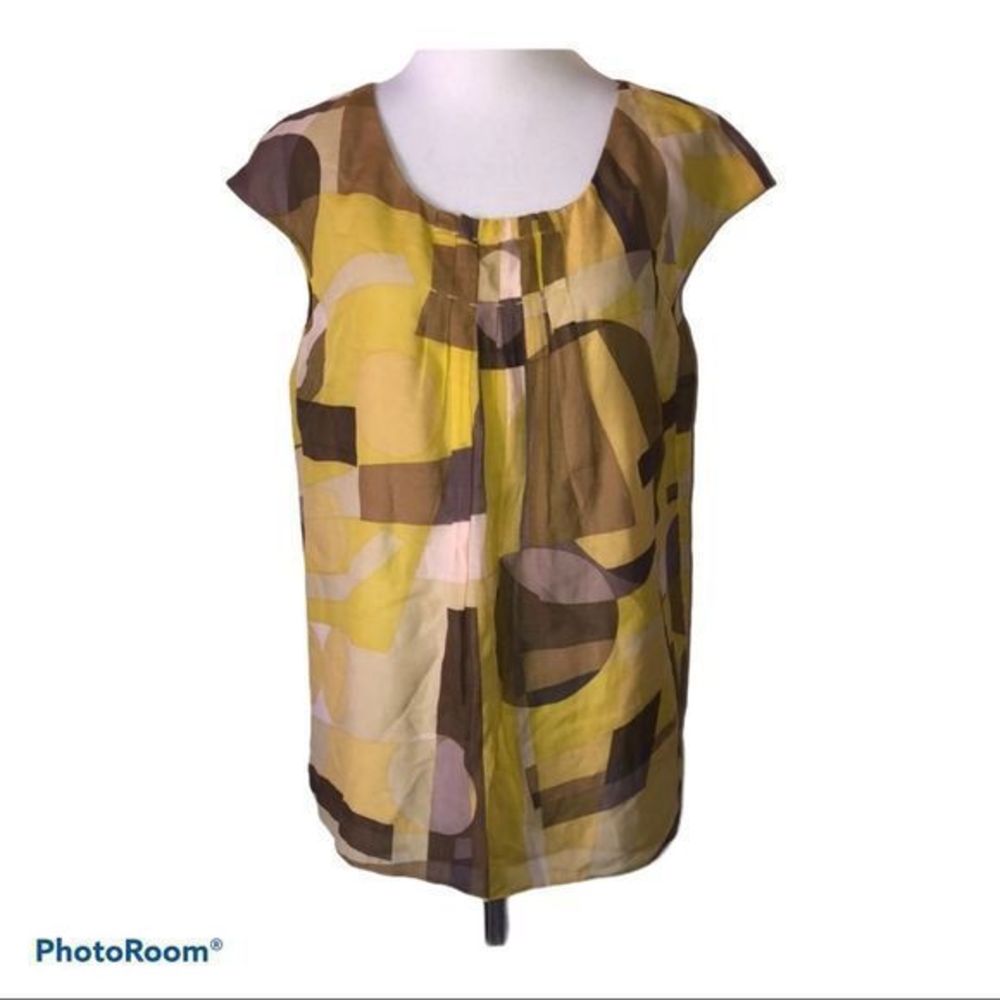 Vince women’s small geometric short sleeved blouse